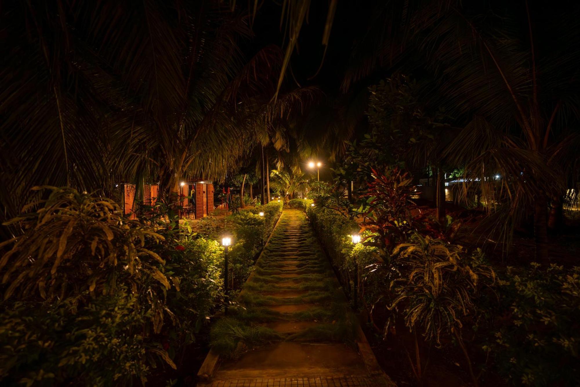 Claynest Resorts Kuttālam 外观 照片